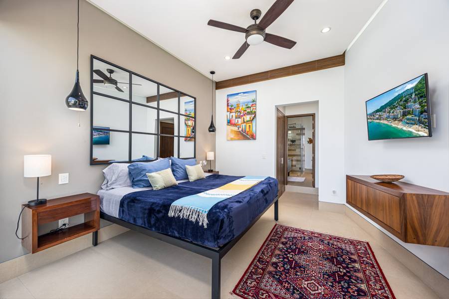 Ocean-view bedroom, wide